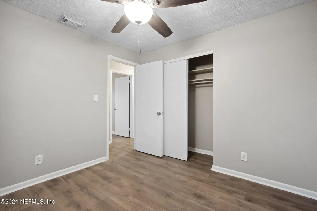 Photo of 11164 KEY HAVEN Boulevard