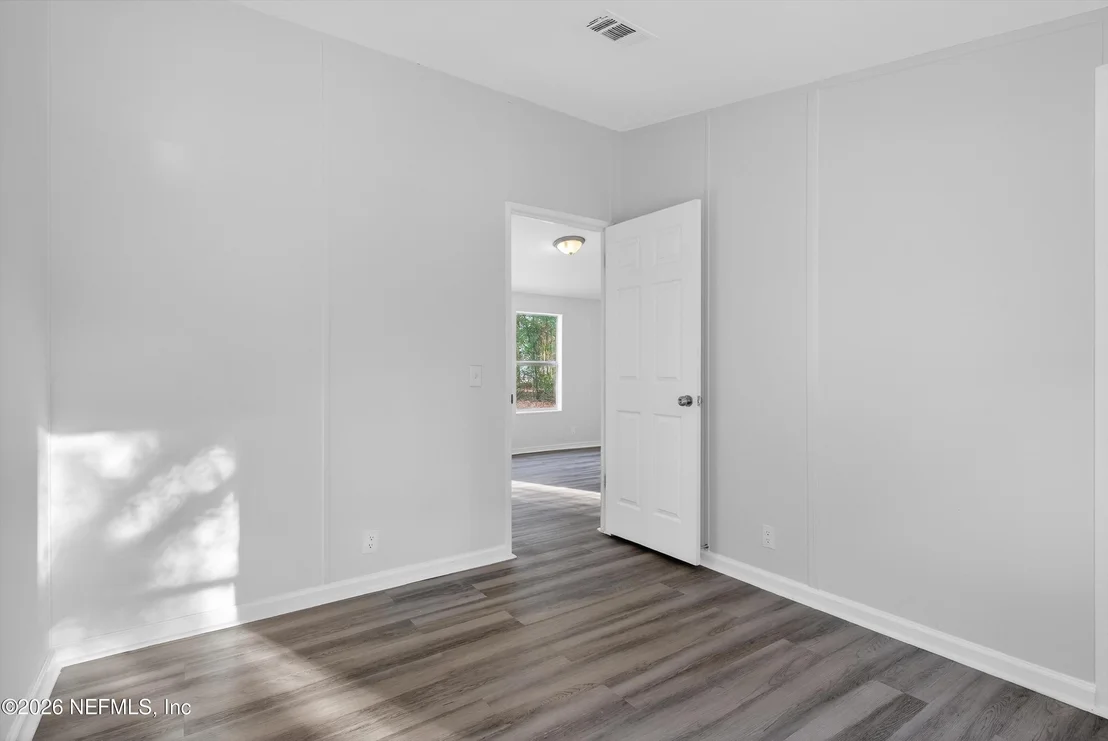 Photo of 7595 OAK FOREST Road