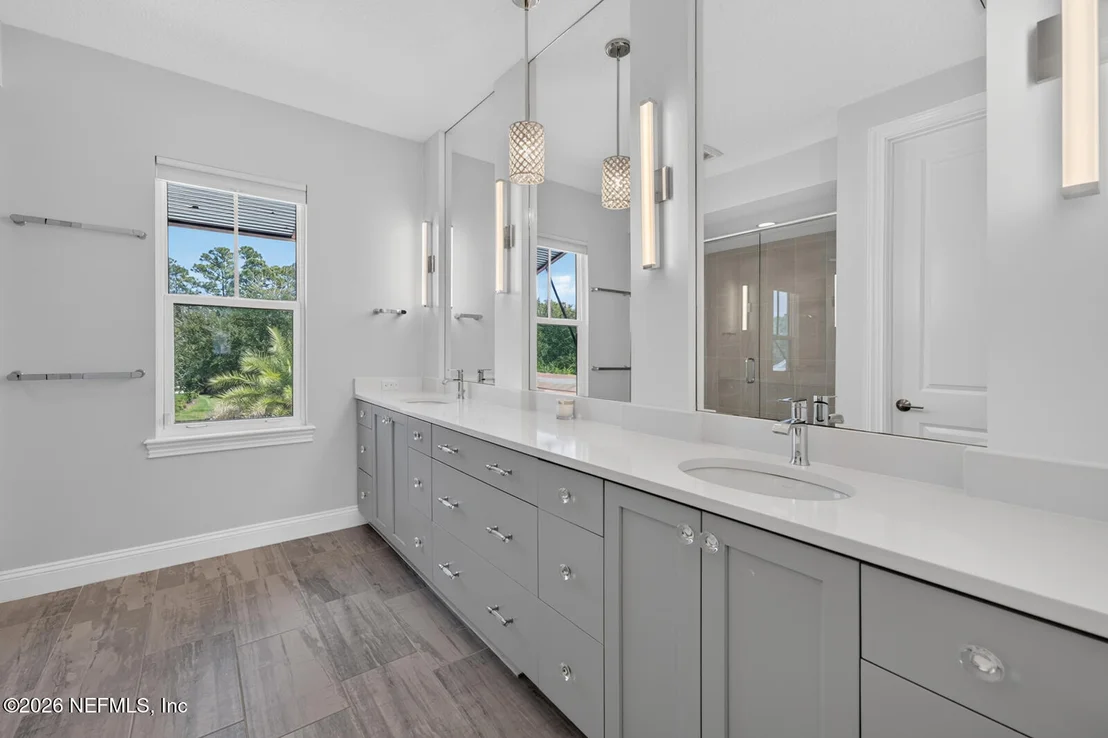 Photo of 5244 COMMISSIONERS Drive