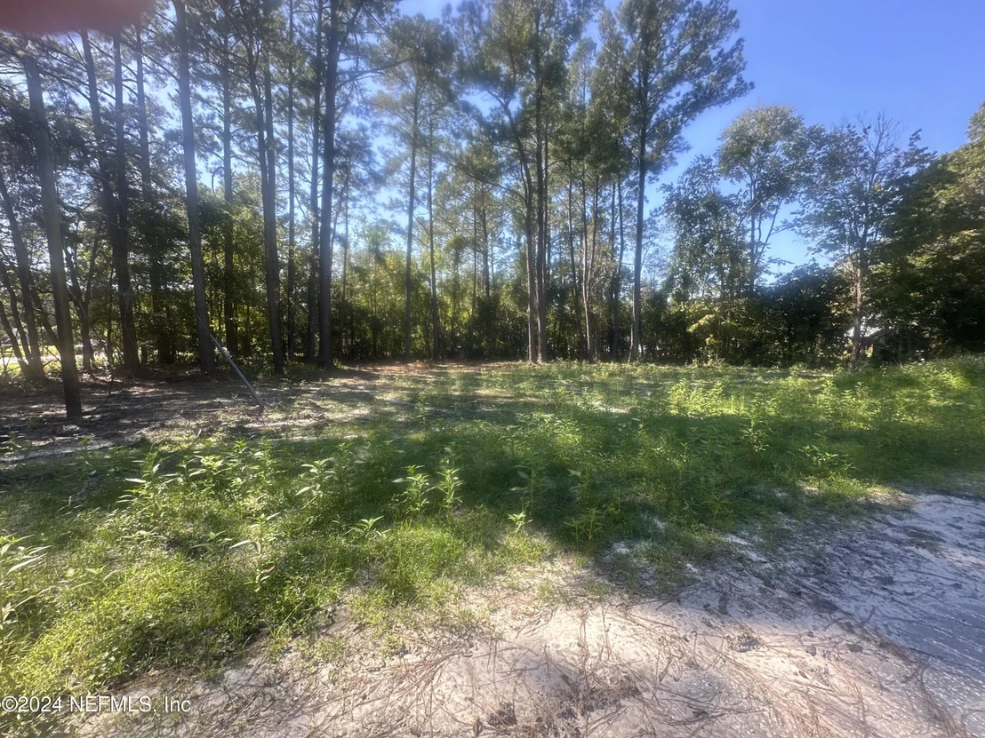 Photo of 44361 CHARWOOD Drive