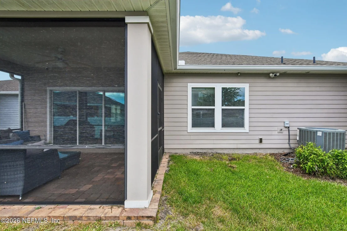 Photo of 1426 KENDALL Drive