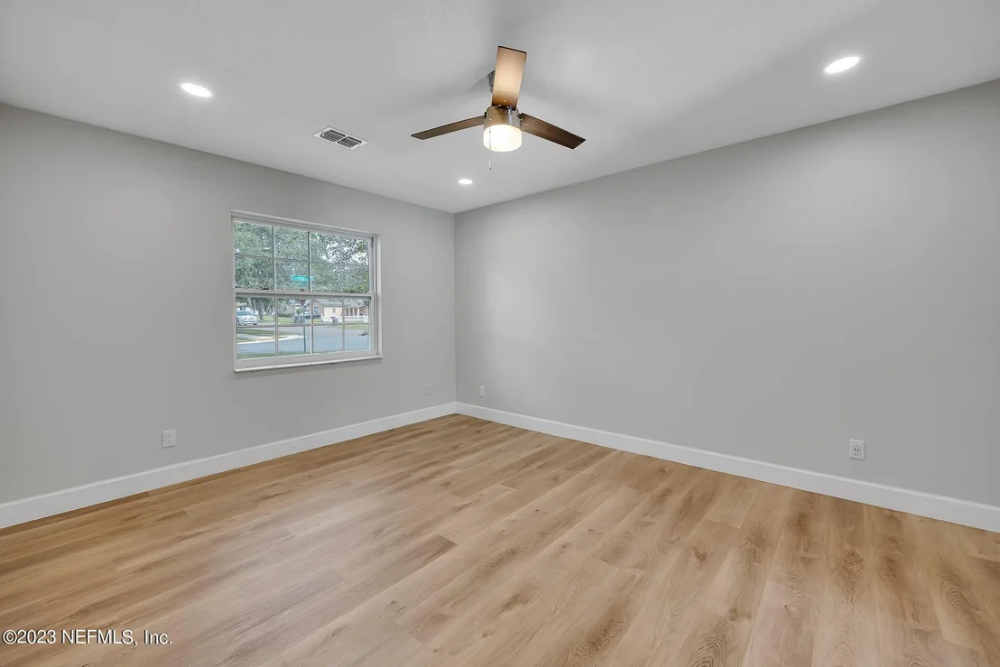 Photo of 6096 CHECKMATE Lane