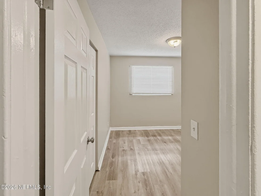 Photo of 5233 DALLEN LEA Drive