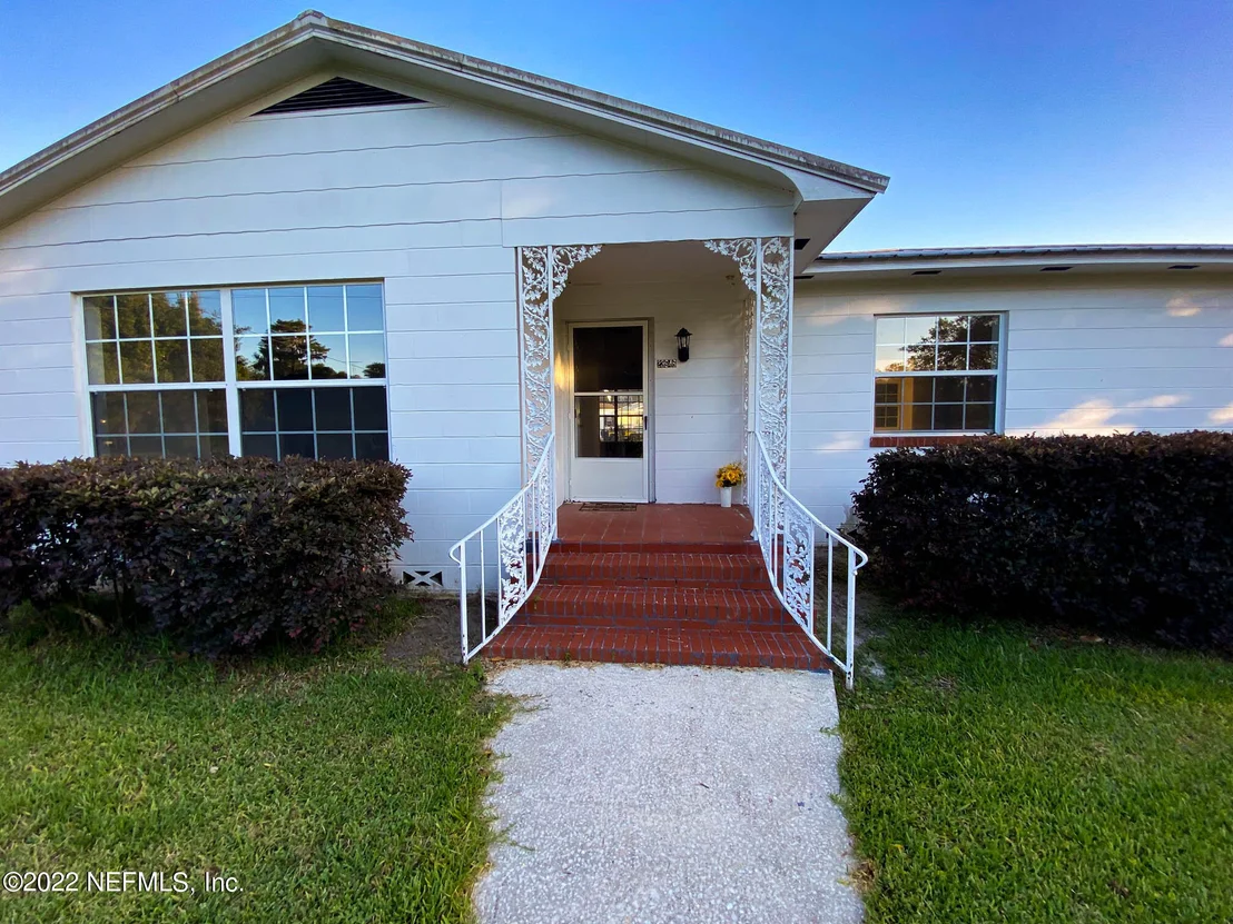 Photo of 23946 NE SR 16