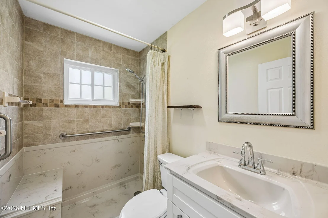 Photo of 995 ALCALA Drive