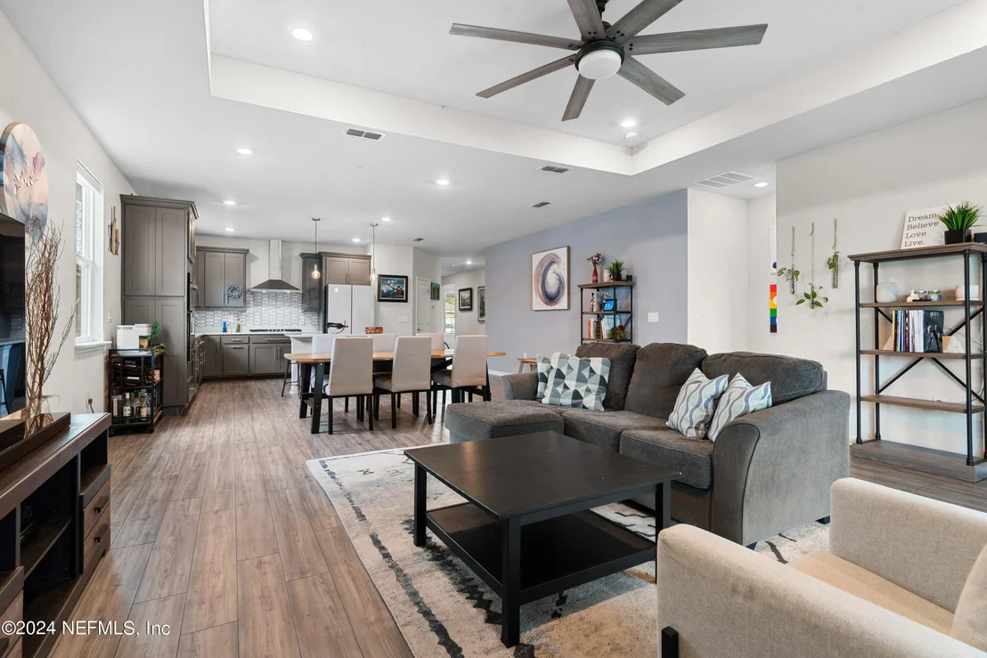 Photo of 50 MYRTLE OAK Court