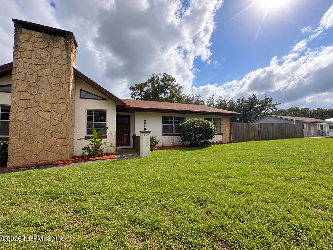 Photo of 118 BOBWHITE Road