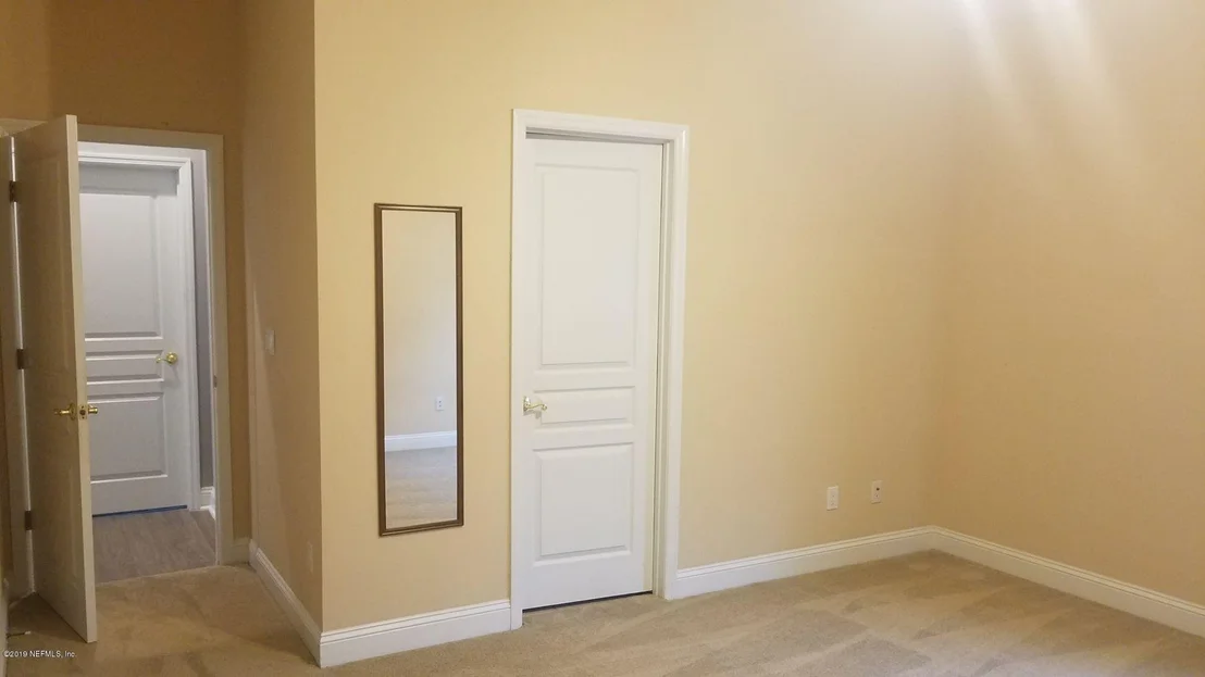 Photo of 1107 EAGLE POINT Drive