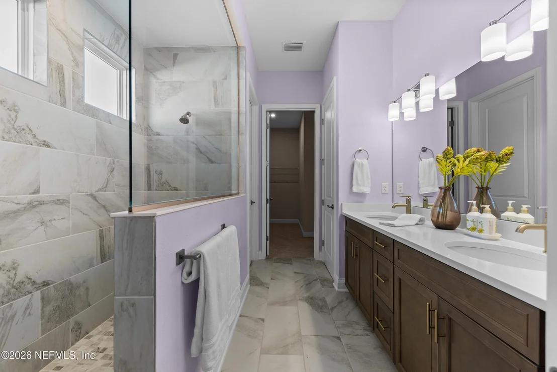 Photo of 383 LADYSLIPPER Drive
