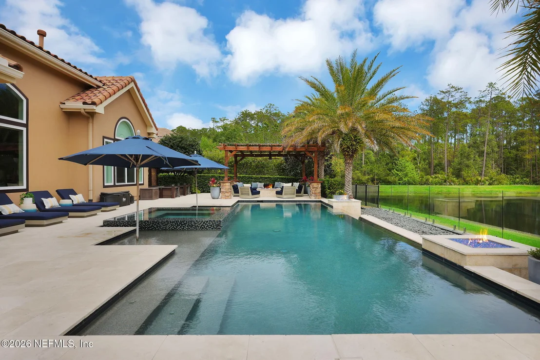 Photo of 449 DEER VALLEY Drive