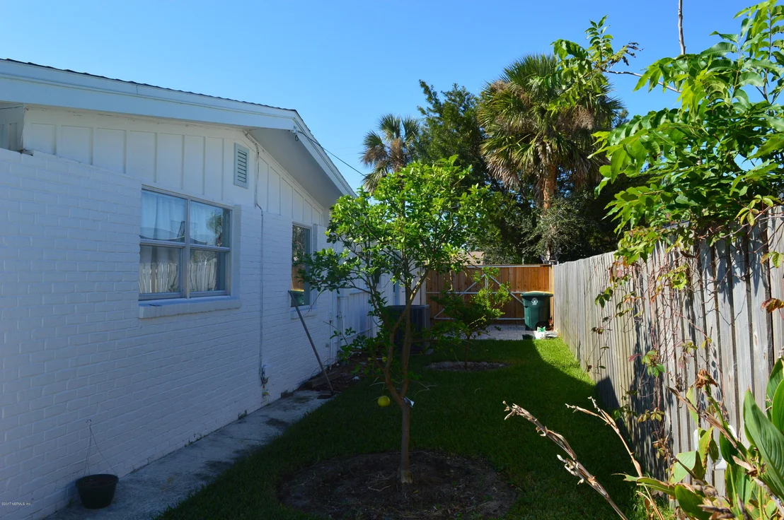 Photo of 3403 SILVER PALM Drive