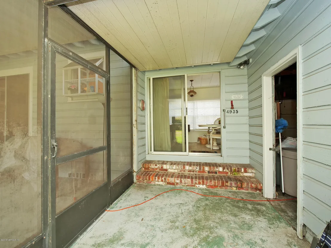 Photo of 4935 BRIDGEWATER Circle