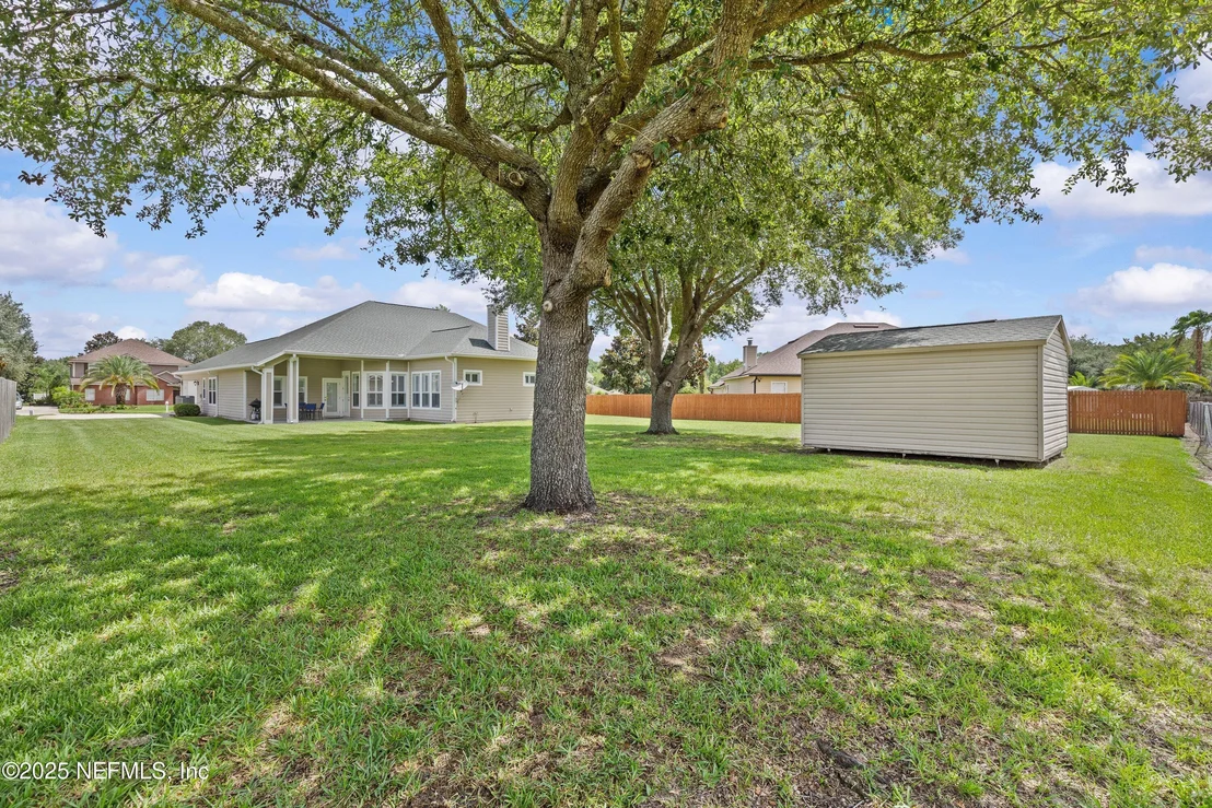 Photo of 9662 RED SQUIRREL Lane