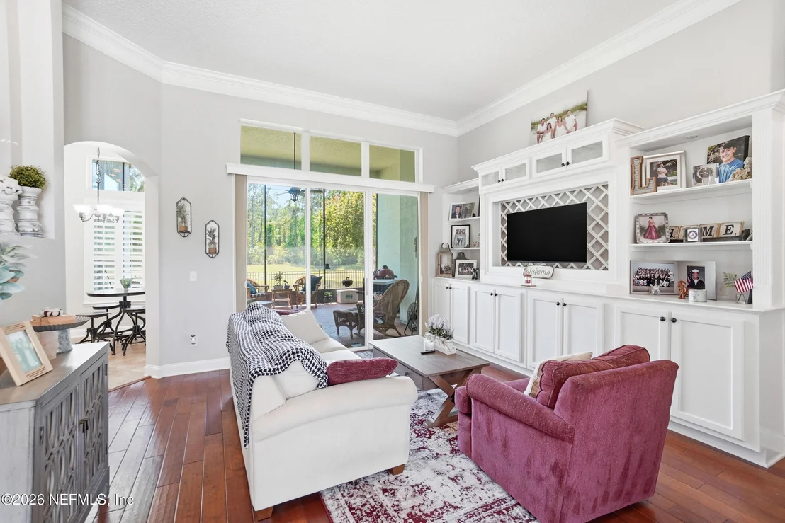 Photo of 294 STONEWELL Drive