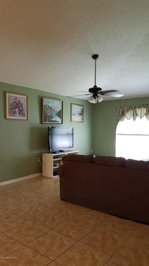 Photo of 9373 LOCKHEED Lane