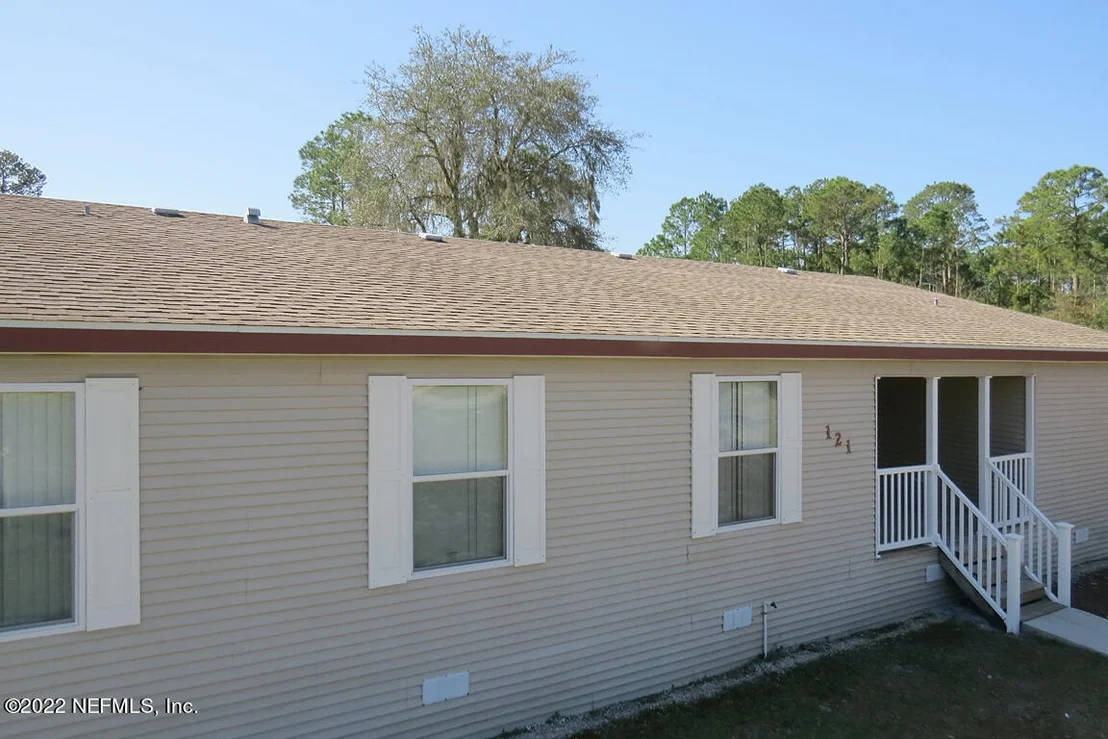 Photo of 121 SEMINOLE Trail
