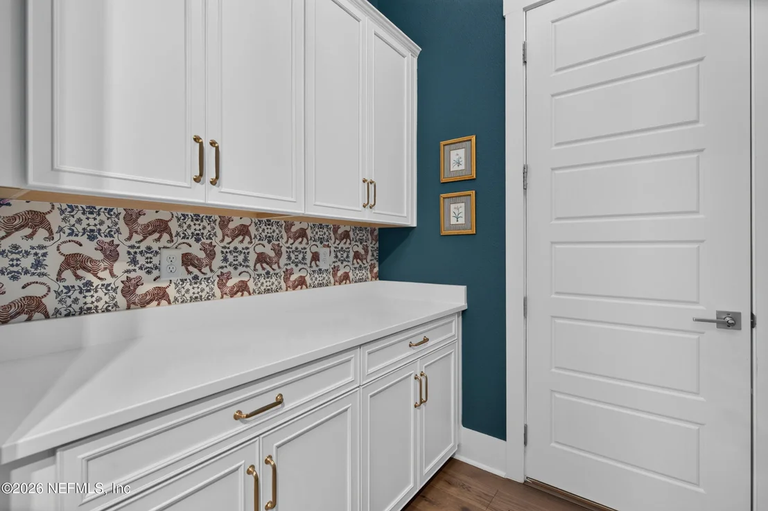 Photo of 463 CANOPY FOREST Drive