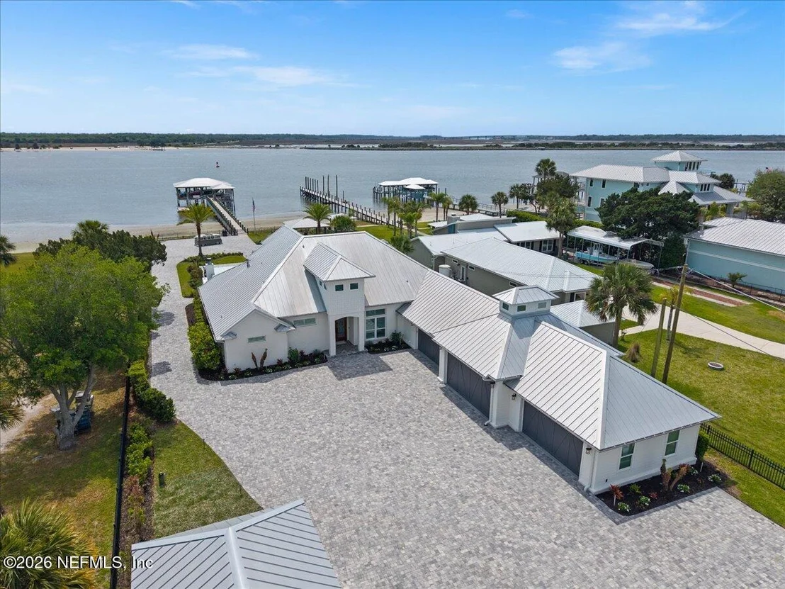 Photo of 9136 HECKSCHER Drive