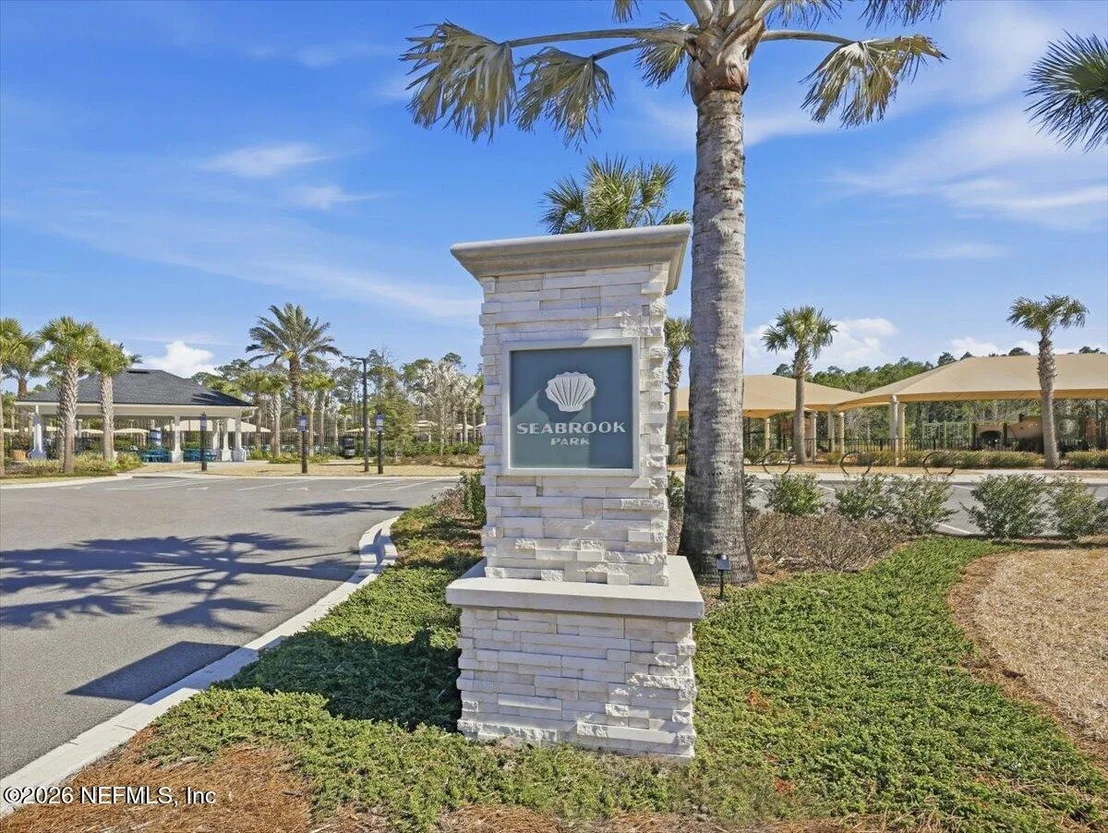 Photo of 146 BLUE HAMPTON Drive