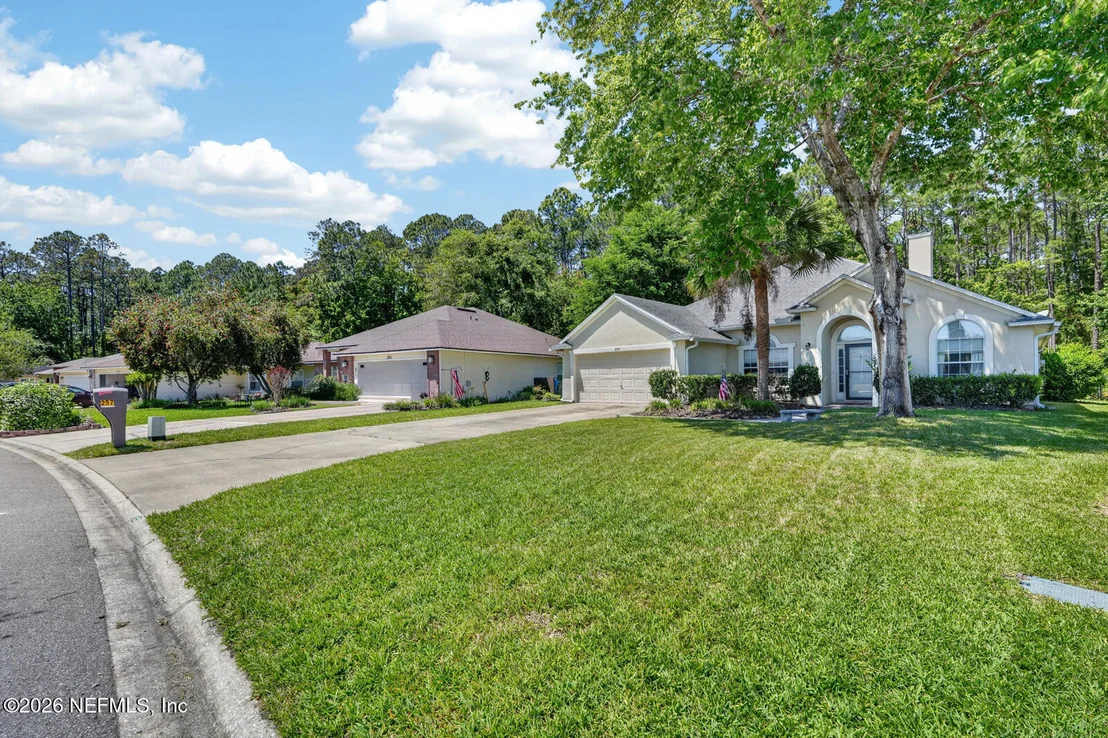 Photo of 257 JOHNS GLEN Drive