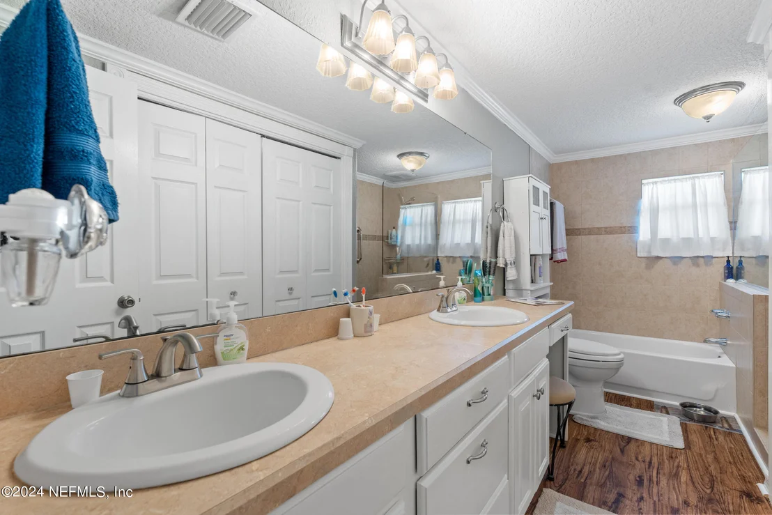 Photo of 118 SUNSET Lane