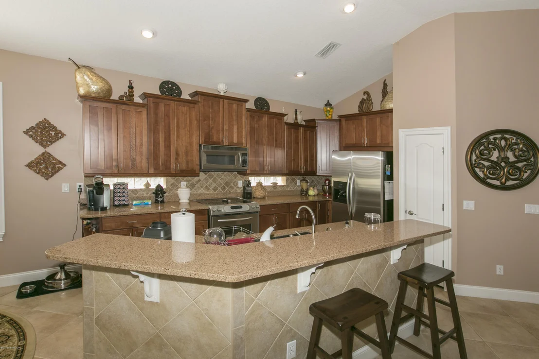 Photo of 356 ISLAND GREEN Drive