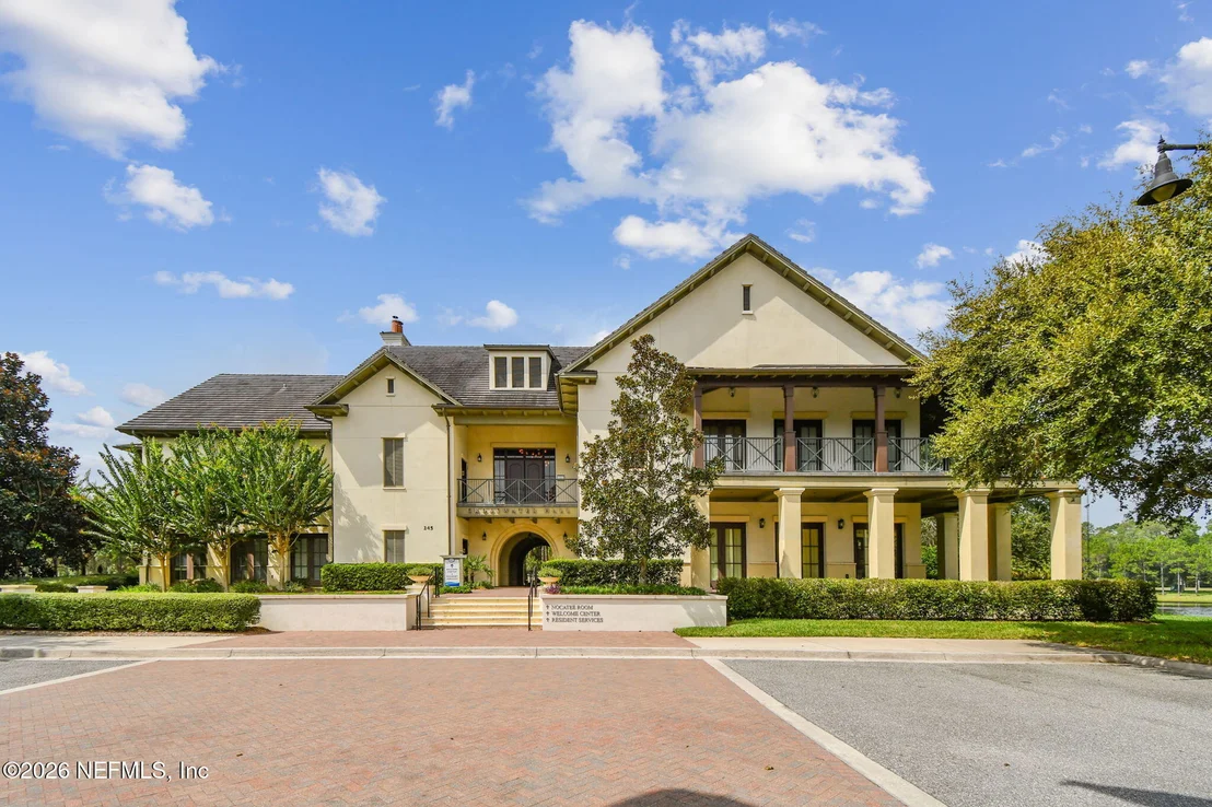 Photo of 131 CORNWALL Drive