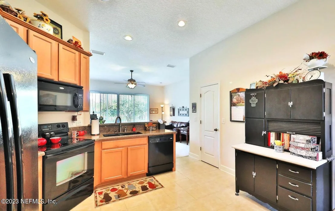 Photo of 136 LINDA LAKE Lane