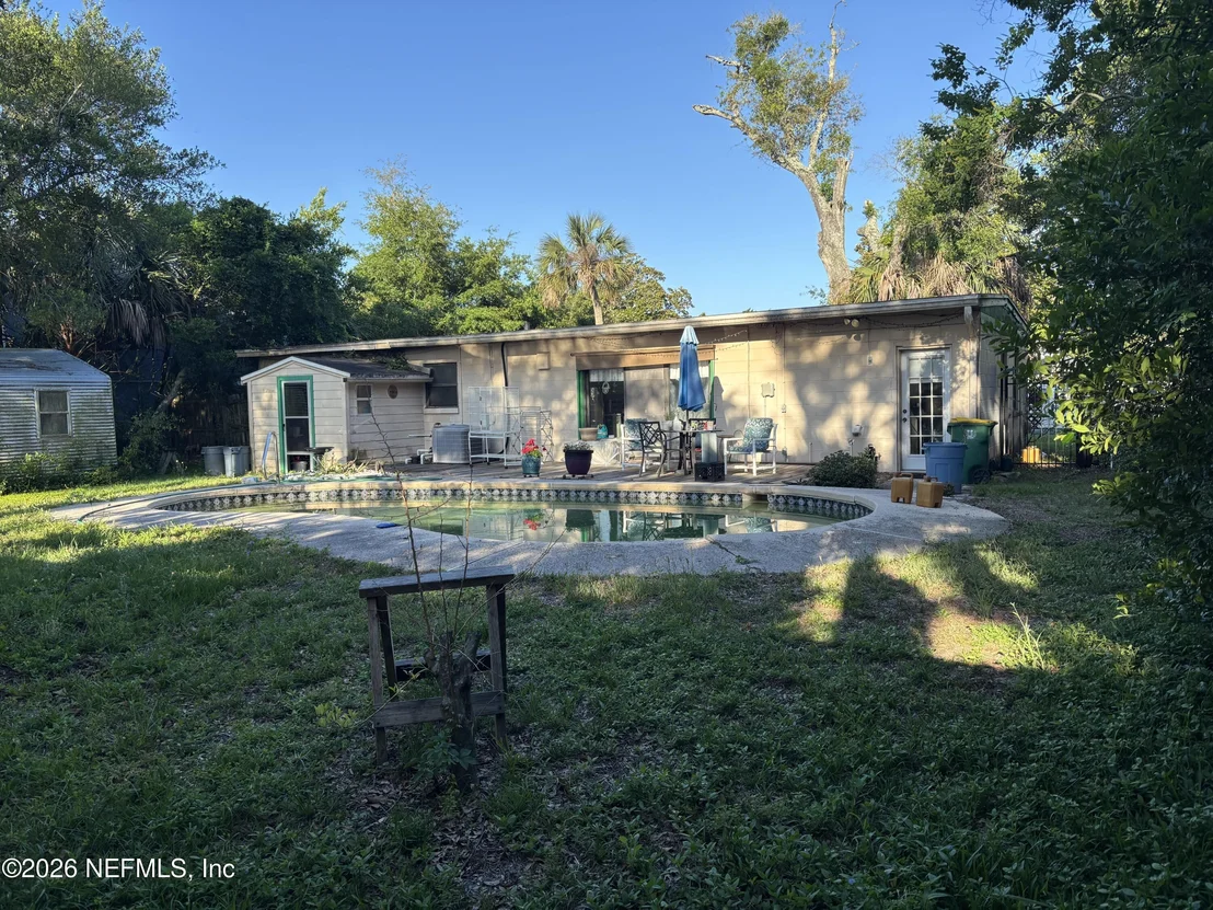 Photo of 1619 SUNSET Drive