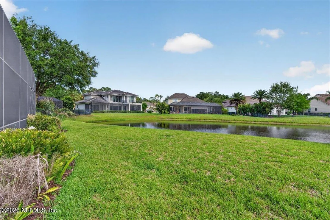 Photo of 161 N RIVER Drive
