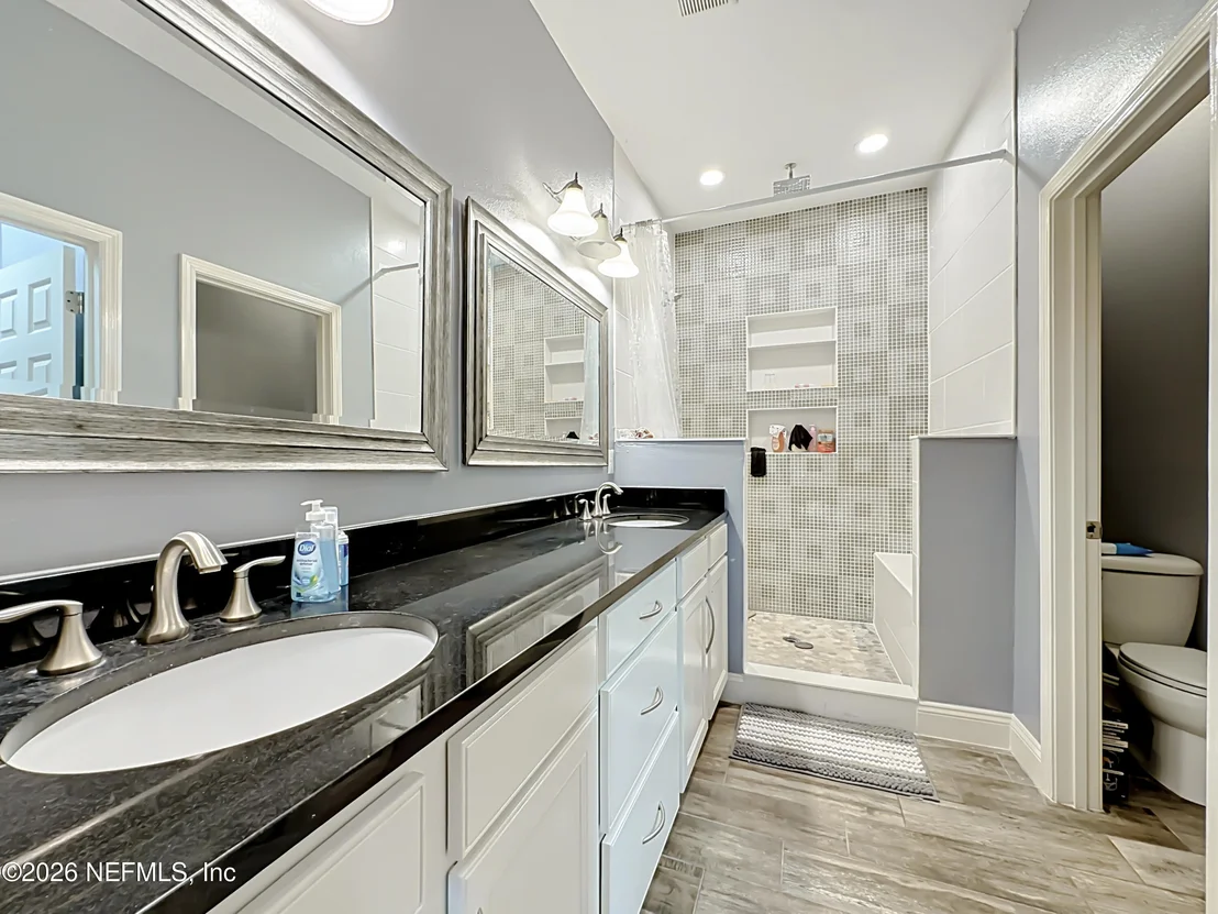Photo of 3065 FRANCIS Road