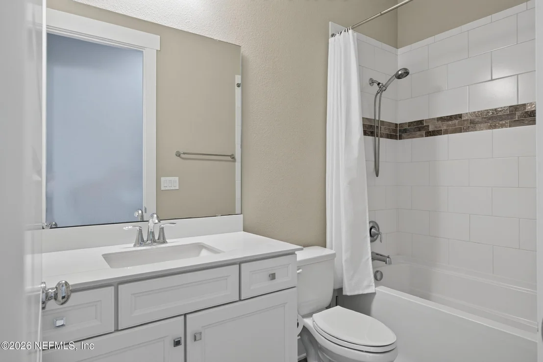 Photo of 1026 GLENNEYRE Circle
