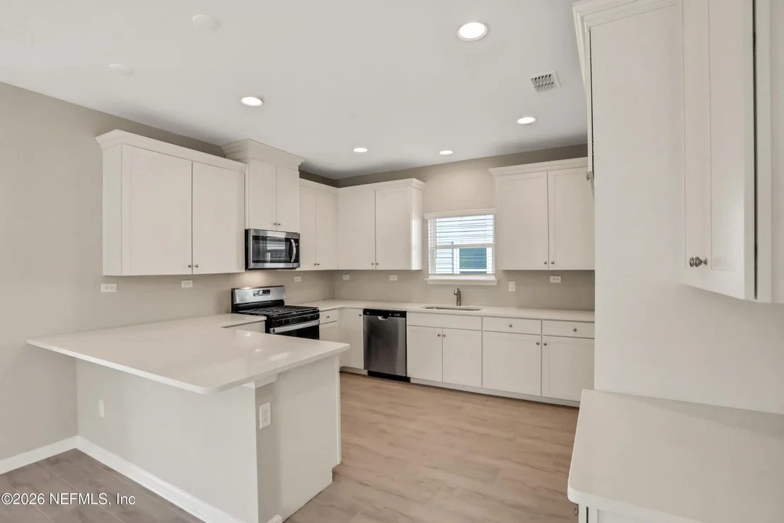 Photo of 1058 BROOK FOREST Drive