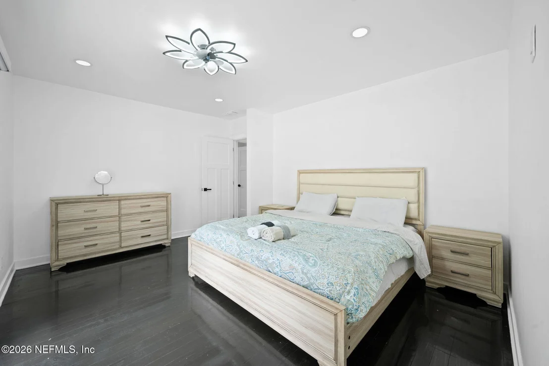 Photo of 9741 BRADLEY Road