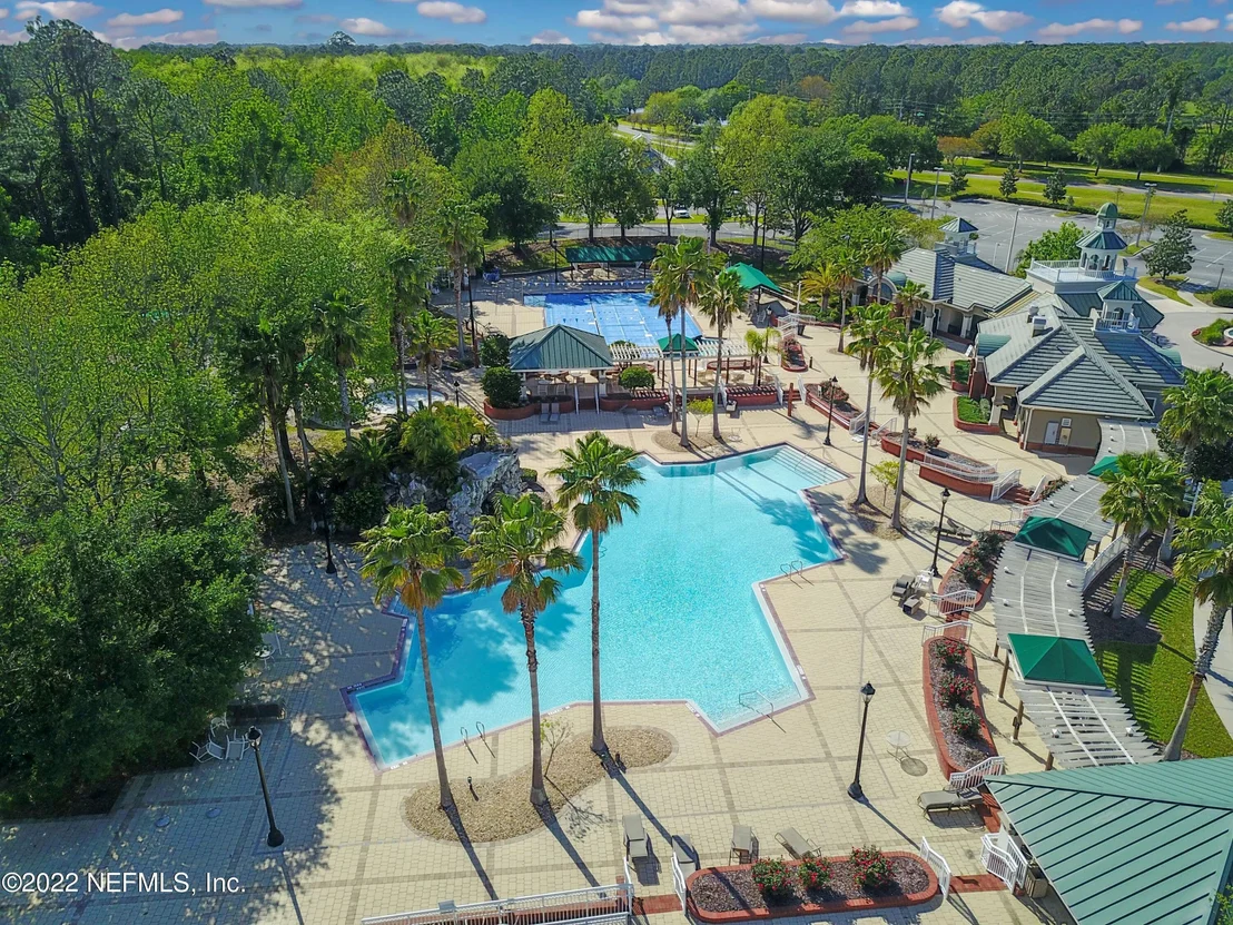 Photo of 1031 LARKSPUR Loop