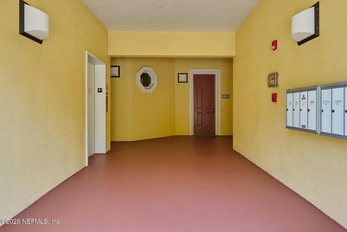 Photo of Unit 203 at 1 RADIO Road