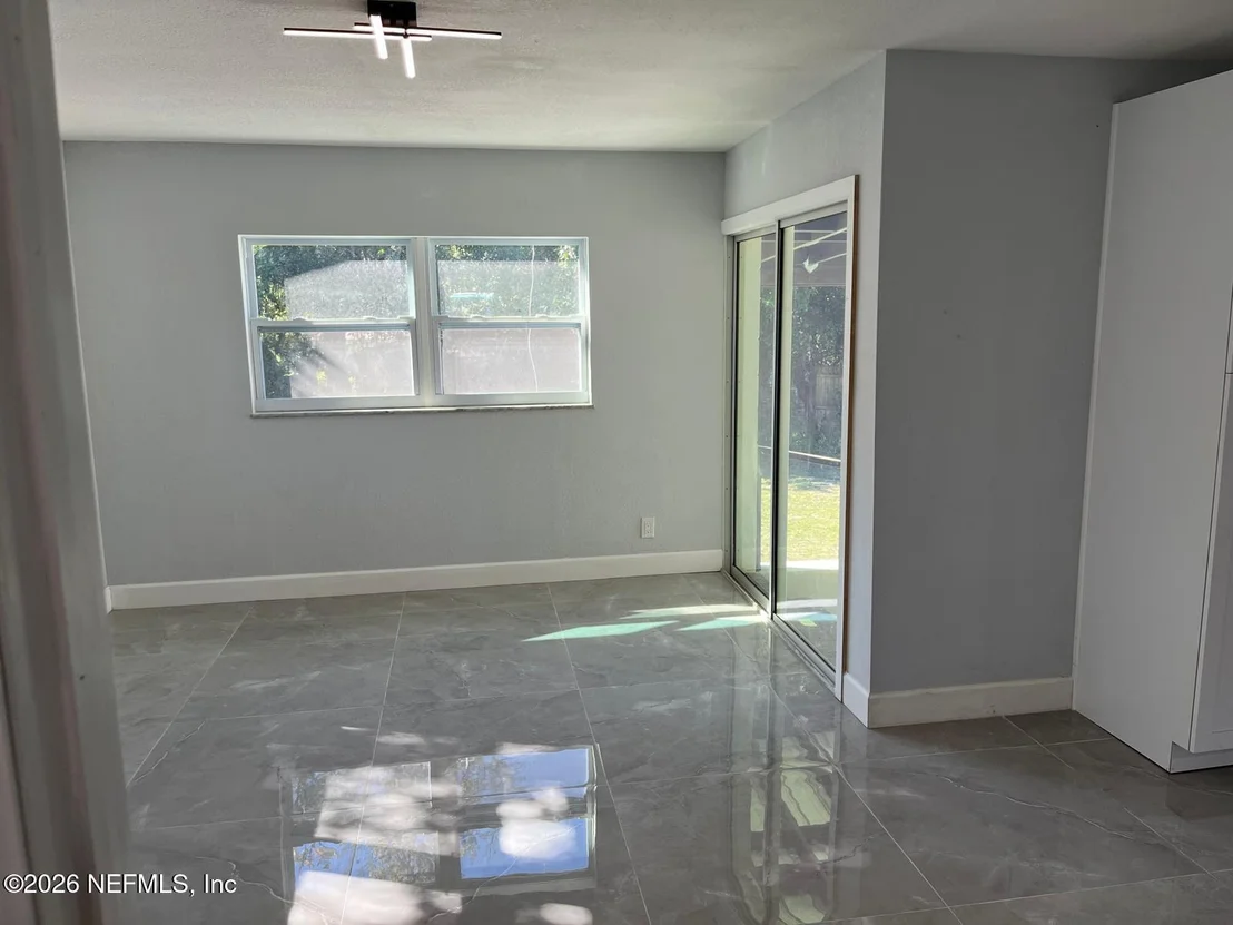 Photo of 265 CAPELLA Road