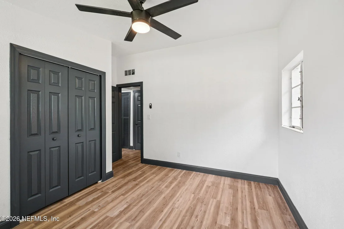 Photo of 5347 KEYSTONE Drive N