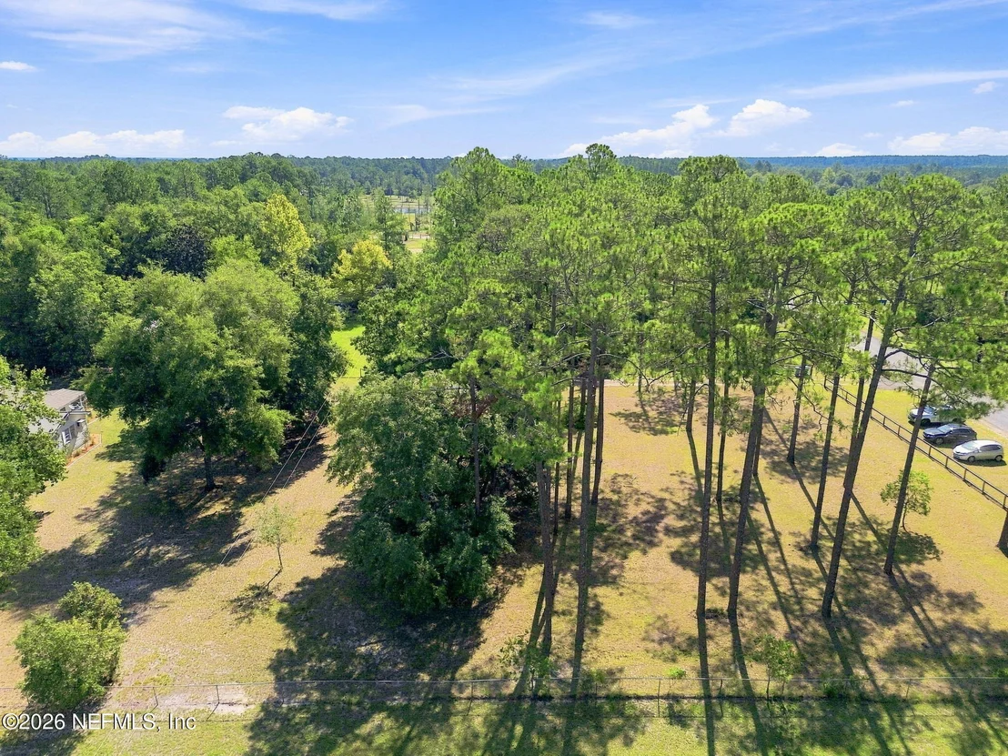 Photo of 33485 MEADOWS Lane