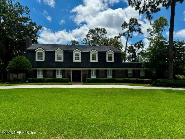 Photo of 7629 WINDWARD Way W
