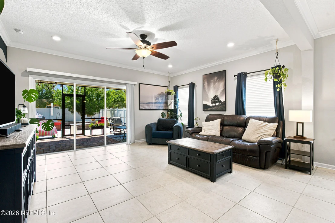 Photo of 1372 TRIPPER Drive