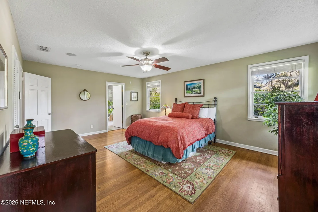 Photo of 4226 FOREST PARK Road