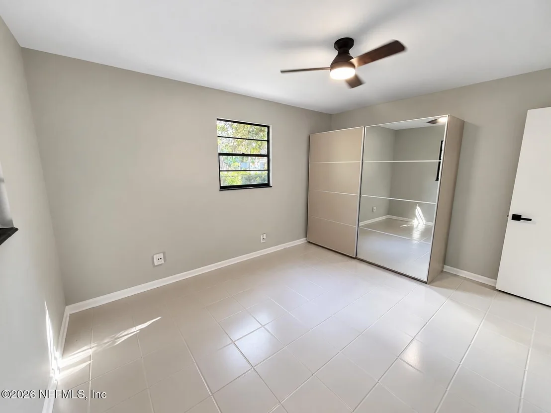 Photo of 4942 SPRING GLEN Road