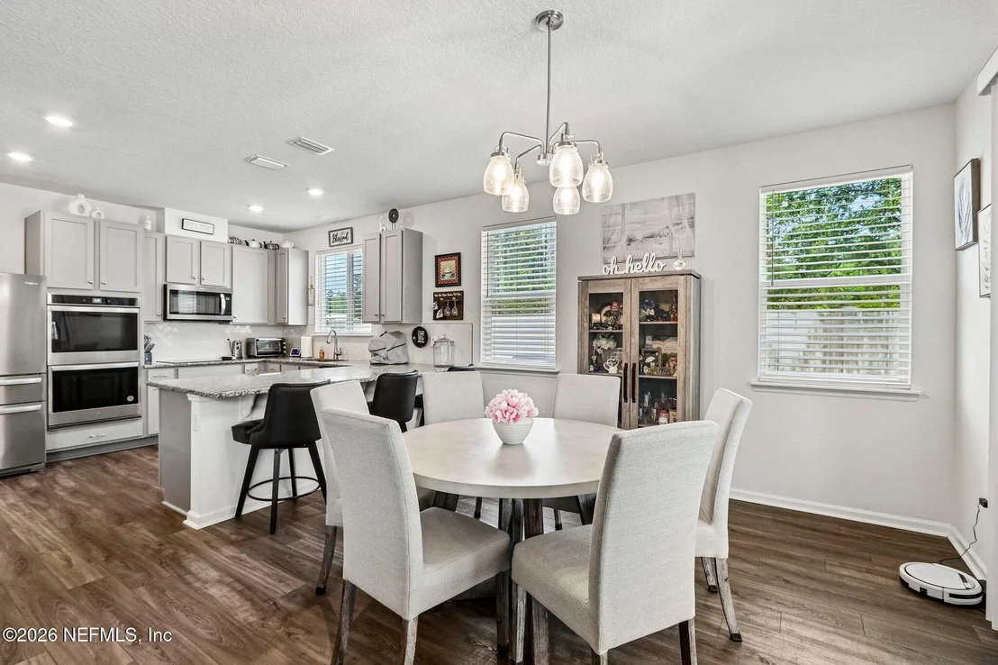 Photo of 8053 GUILD Way