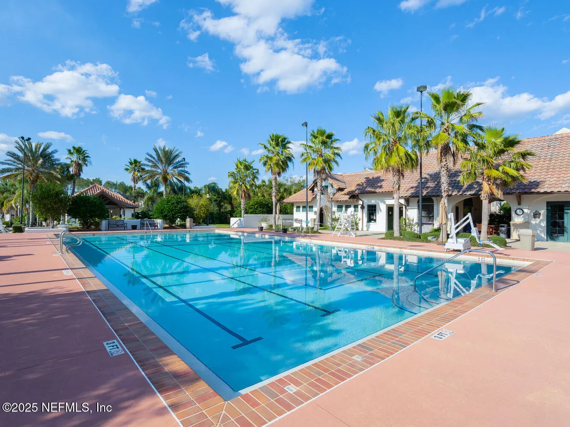 Photo of 148 LA MESA Drive