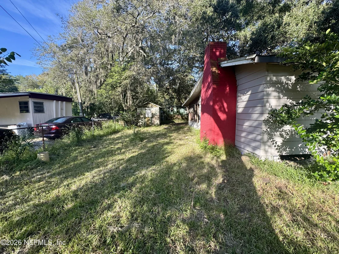 Photo of 6228 BLUEBIRD Road