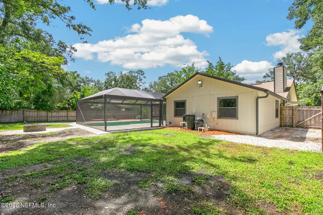 Photo of 12407 VALPARISO Trail