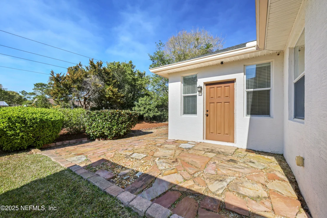 Photo of 1017 RIDGEWOOD Lane