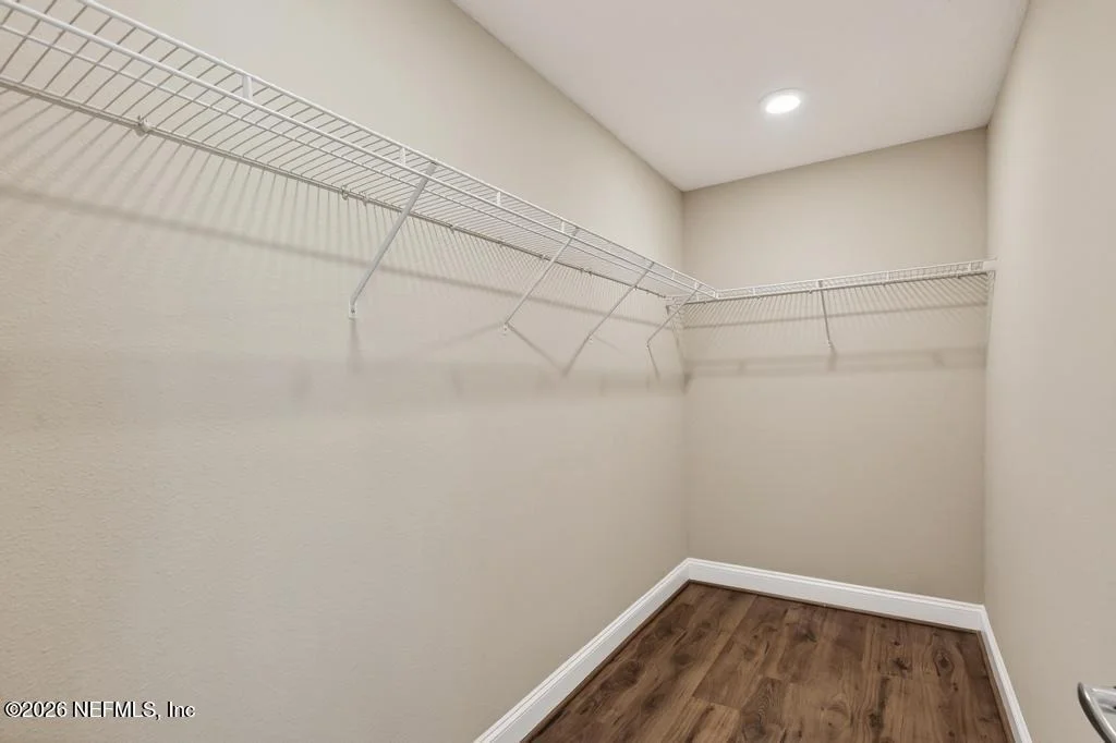 Photo of 383 SWEET OAK Way