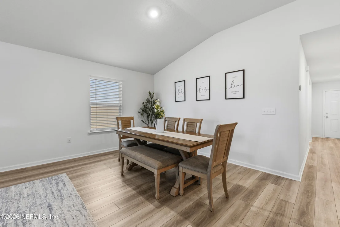 Photo of 11189 STAPLETON Drive